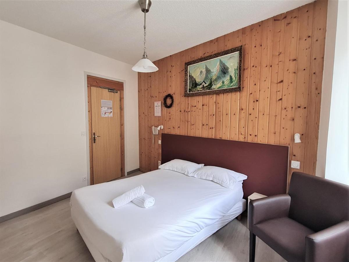 Terminus Hotel Des 3 Vallees Мутьє Екстер'єр фото