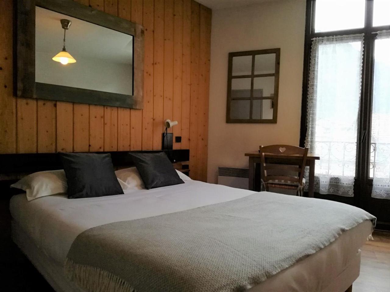 Terminus Hotel Des 3 Vallees Мутьє Екстер'єр фото